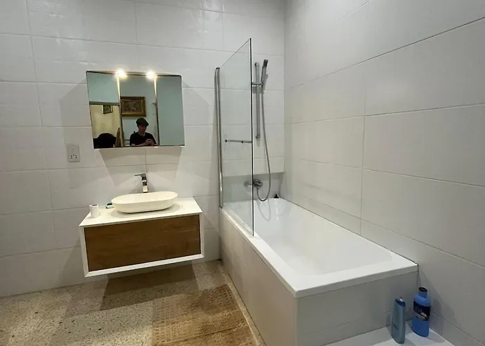 Master With Kingsize Bed And Ensuite * Senglea